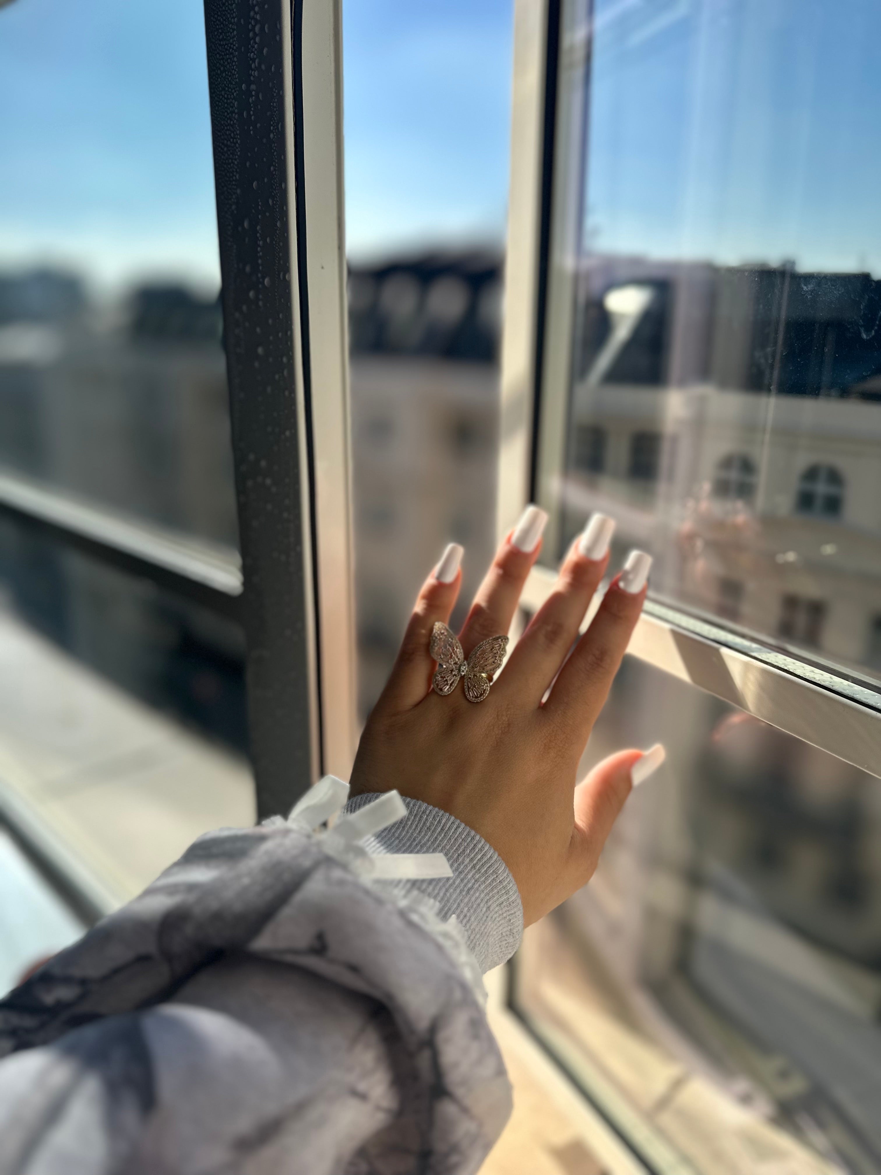 Mia Butterfly Ring